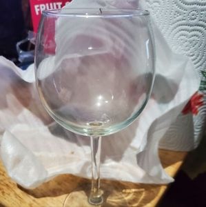Cachet wine glasses